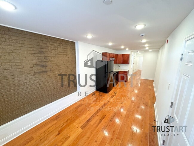 Photo - 2025 N 4th St Apartment