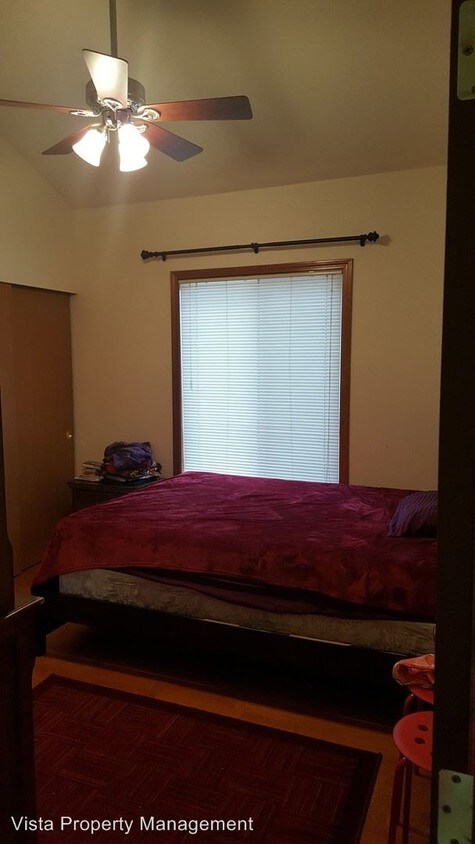 Foto del edificio - 4 br, 2.5 bath House - 1607 201st St. E
