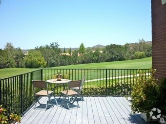 Primary Photo - 4655 Club View Dr