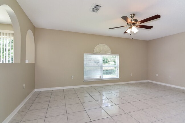 Building Photo - 1336 Dragon Head Dr