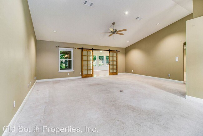 Foto del edificio - 3 br, 2 bath House - 9965 Scenic Hwy