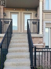 Building Photo - 3135 Boxford Cres