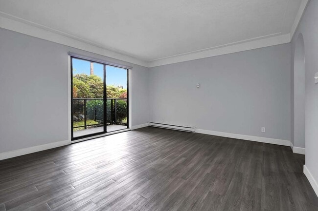 Building Photo - Villa Apartments