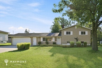Building Photo - 5583 Meadow Ln