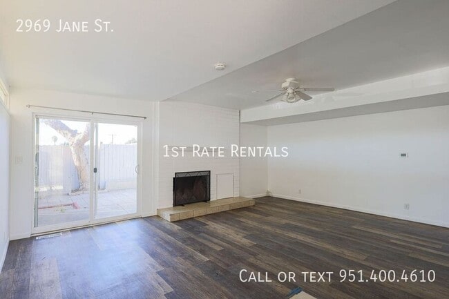 Photo - 2969 Jane St House