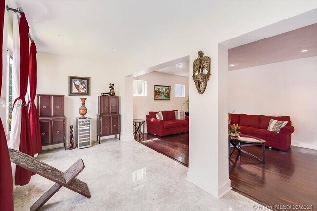 Foto del edificio - 1776 SW 11th Ter