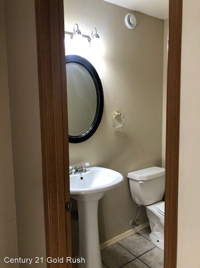 Foto del edificio - 4 br, 2.5 bath House - 4965 Palo Verde Ave.