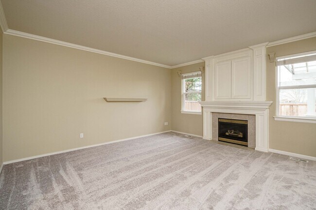 Foto del edificio - Desirable Fisher's Landing Elementary School District - 3 Bedroom 2.5 Bath