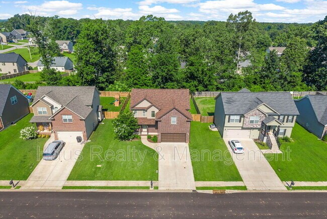 Foto del edificio - 150 Sycamore Hill Dr
