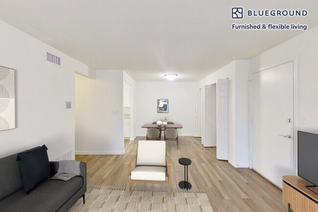 Building Photo - 51 Keys Dr