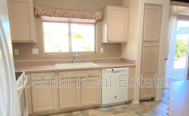 Building Photo - 22410 N Cochise Ln