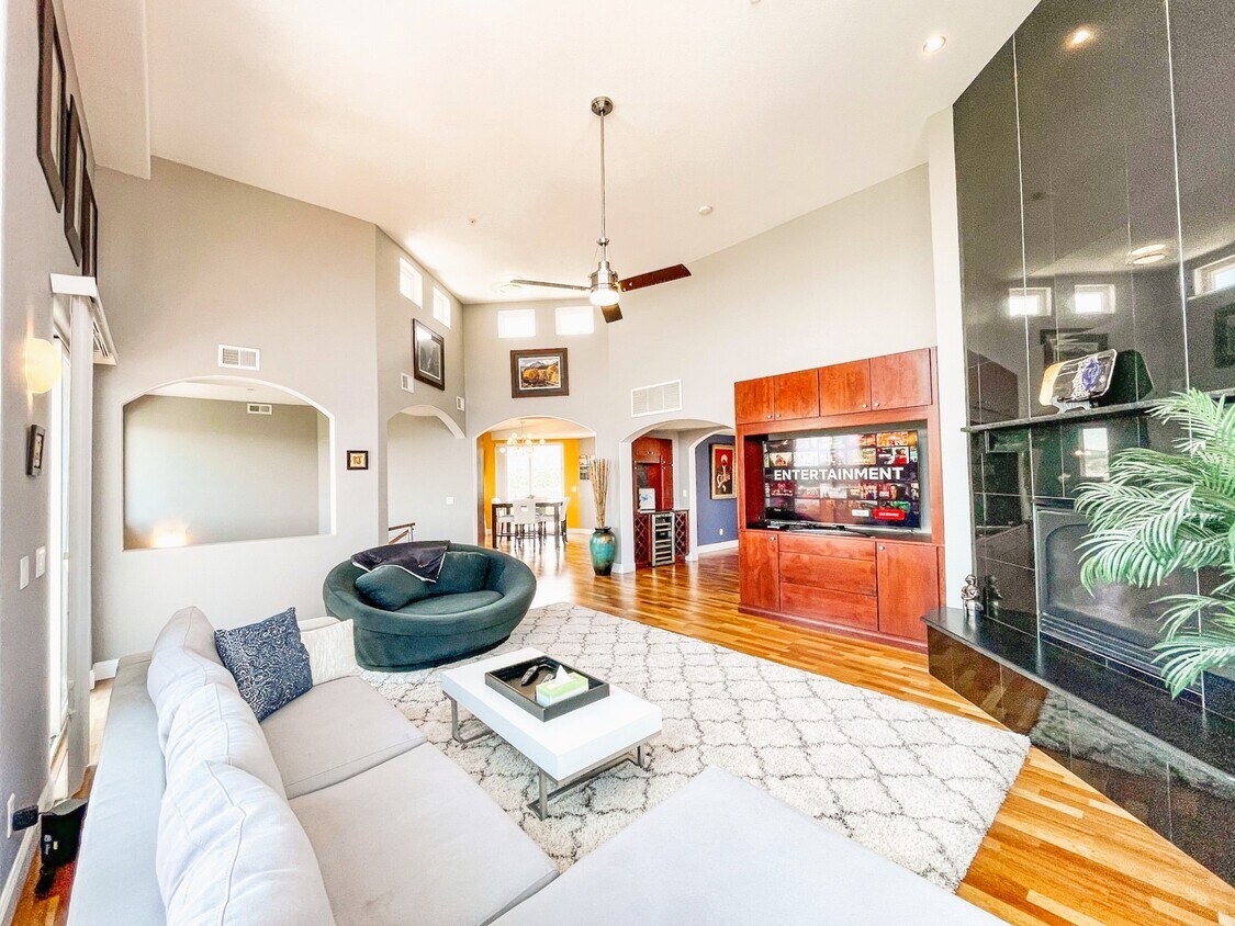 Photo - 287 E Fountain Blvd (Colorado Springs, CO)