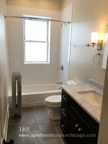 Foto del edificio - 936 E 52nd St