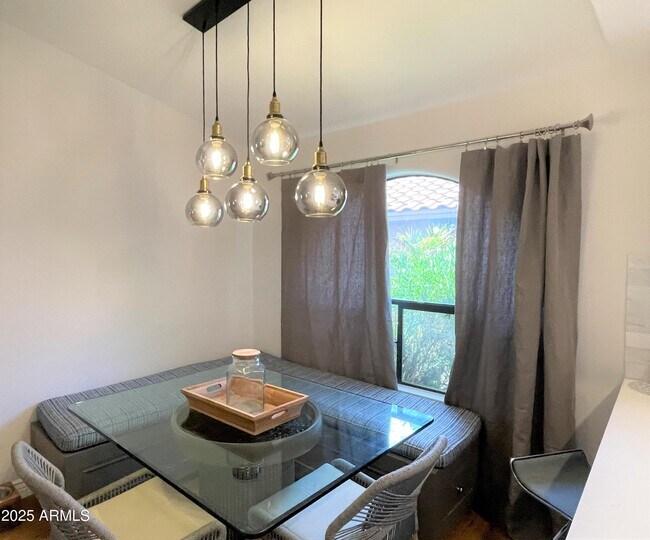 Foto del edificio - 16635 N 59th St