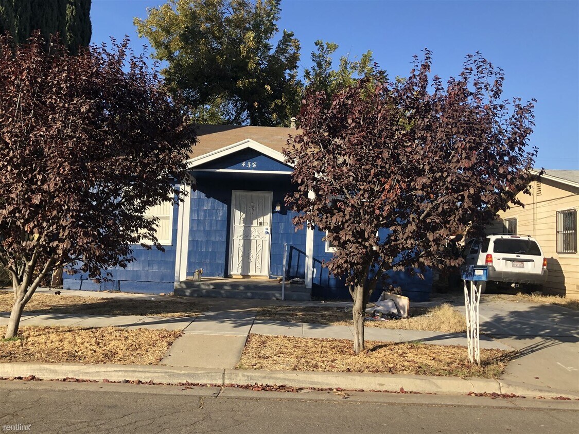 Primary Photo - 2 br, 1.5 bath House - 438 West Birch Avenue