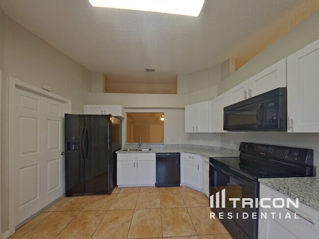 Building Photo - 1301 Wildberry Ln