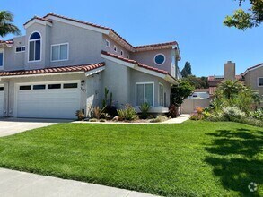 Building Photo - 2035 Sea Village Cir