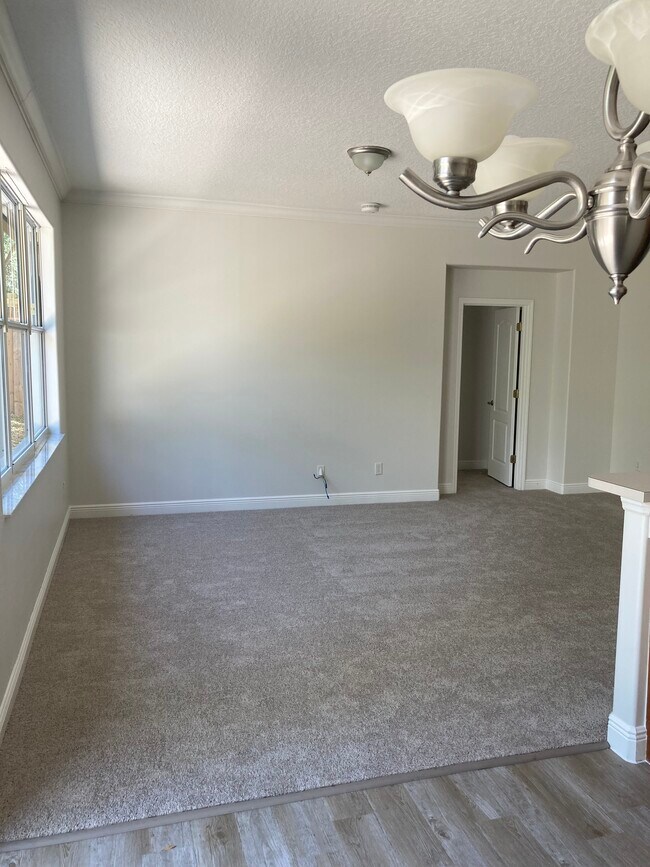 Building Photo - 644 Maya Susan Loop