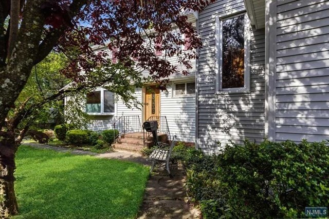 Foto principal - 185 6th St