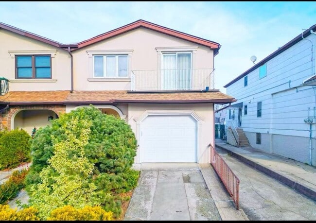 Foto del edificio - 459 Klondike Ave
