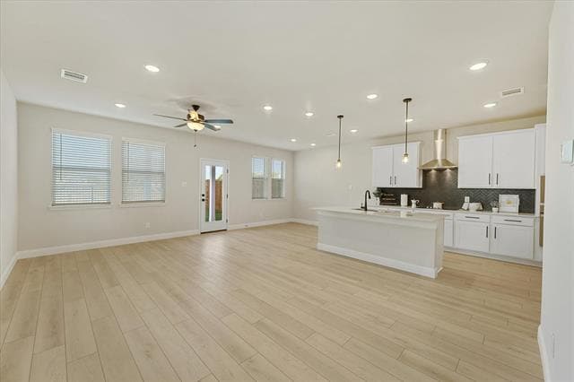 Building Photo - 1731 Zachary Ave