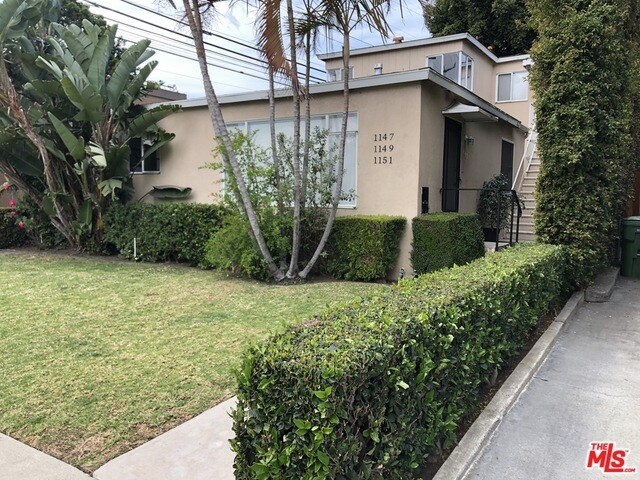 Foto principal - 1149 S Swall Dr