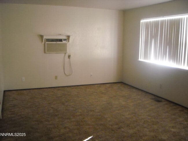 Building Photo - 1420 Grimes St