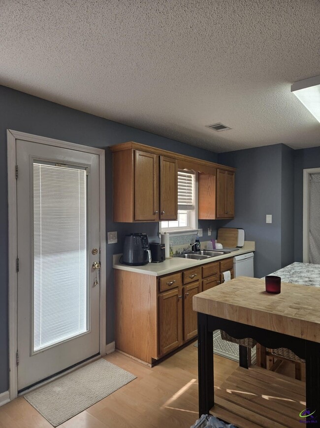 Building Photo - 101 Gailey Ct