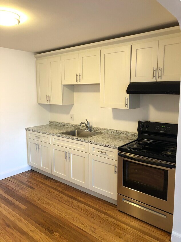 346 Union St Unit 9, Rockland, MA 02370 Apartments in Rockland, MA