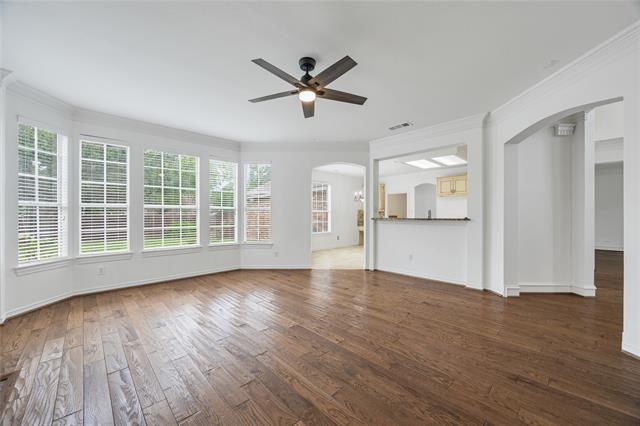 Foto del edificio - 4758 Ridgeland Dr