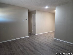 Foto del edificio - 10807 Green Brook Dr