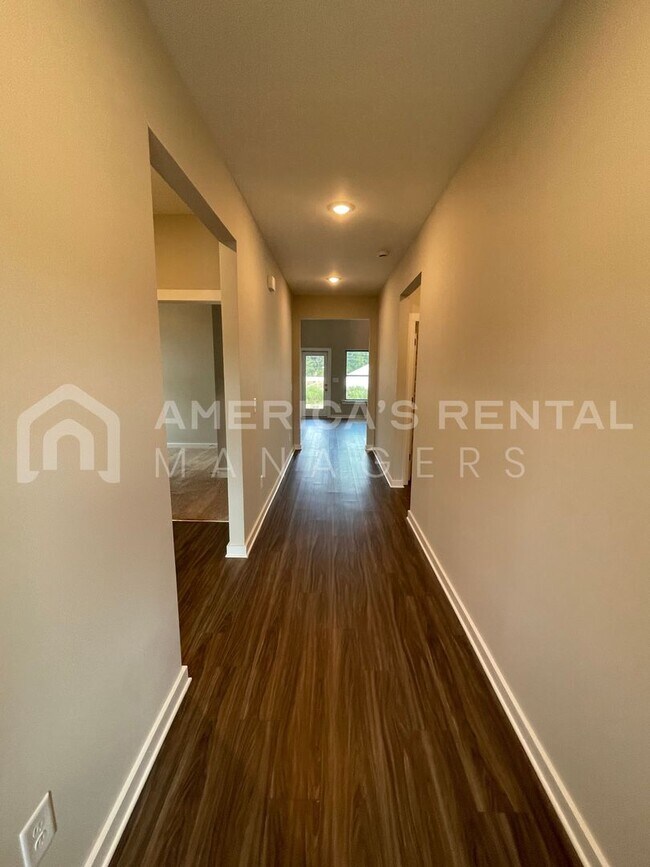Building Photo - REDUCED PRICE!!! - Home for Rent in Brookw...