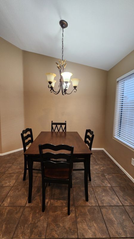 Foto del edificio - 42539 W Hillman Dr