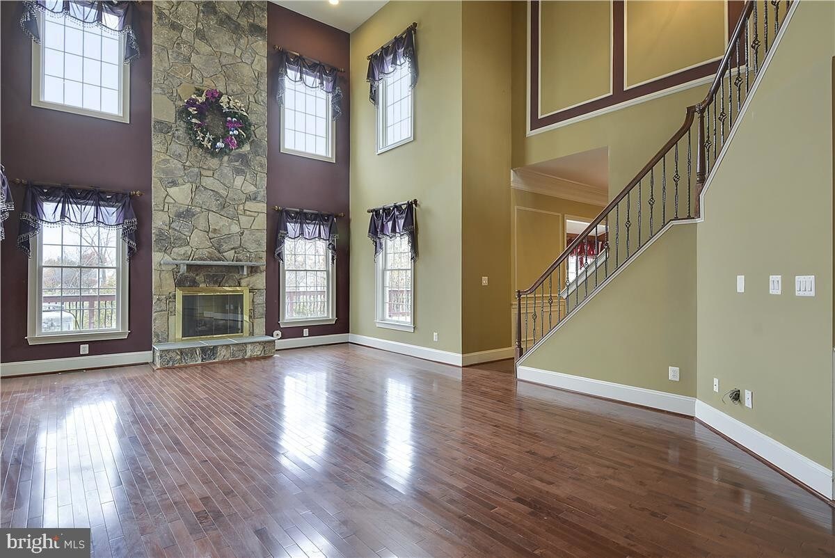 Primary Photo - 43096 Unison Knoll Cir