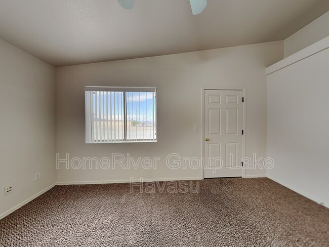 Building Photo - 2286 Agave Bay