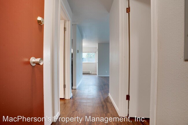 Foto del edificio - 1 br, 1 bath House - 19428 Aurora Ave N #136