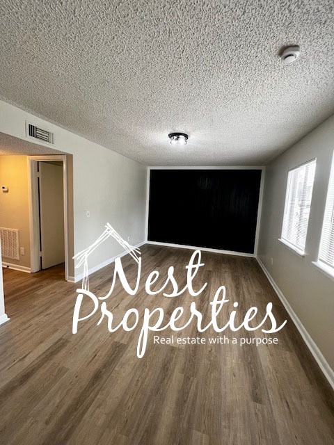 Foto del edificio - 6905 Cleaton Rd