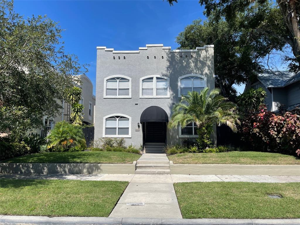 Primary Photo - 209 S Westland Ave