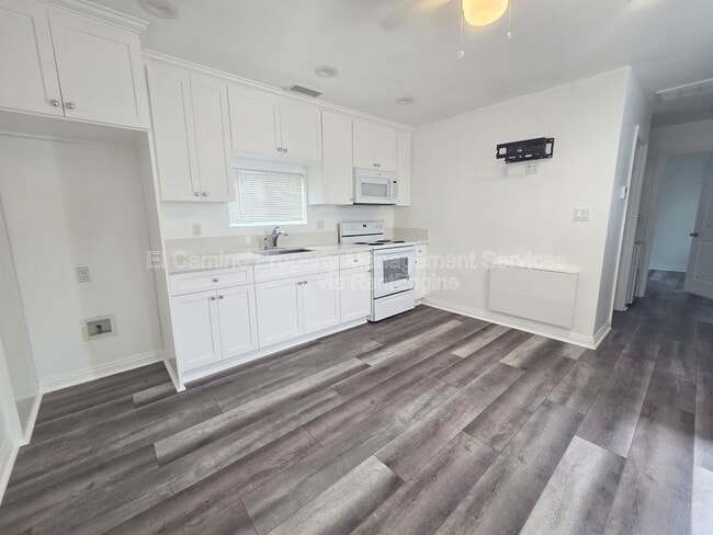 Photo - 8145 San Carlos Ave Apartment