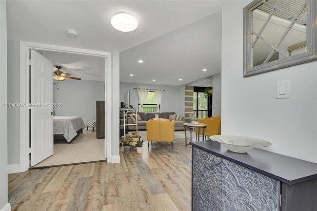 Building Photo - 2676 Carambola Cir N