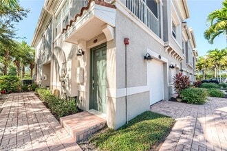 Building Photo - 8510 Violeta St