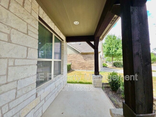 Building Photo - 205 Methodius Dr