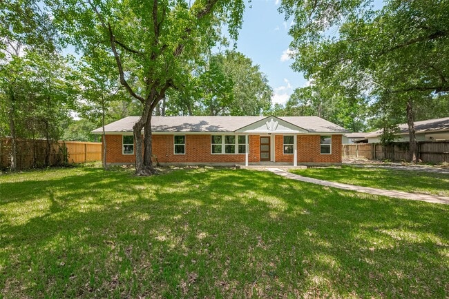 Building Photo - 23227 Albert Dr