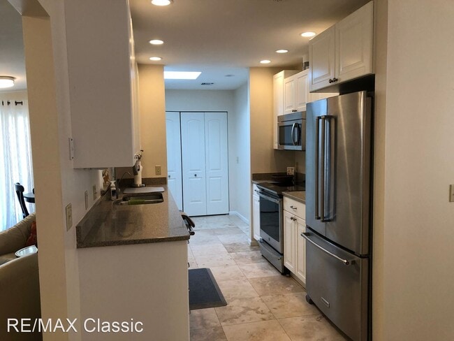 Building Photo - 2 br, 2 bath House - 513 Leisure World