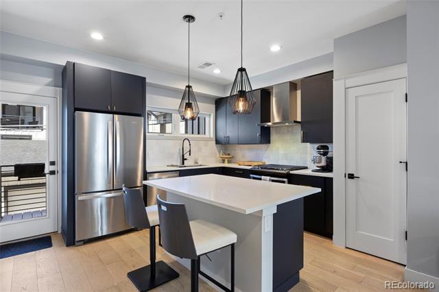 Building Photo - 3566 W 16th Ave