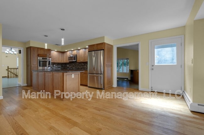 Photo - 52 Rayburn Rd House