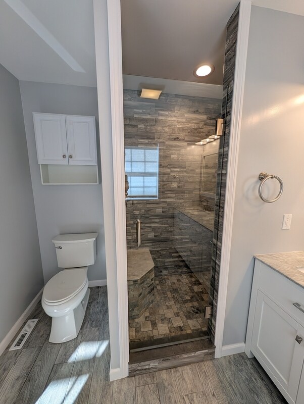 Foto del edificio - 227-229-229 River Rd