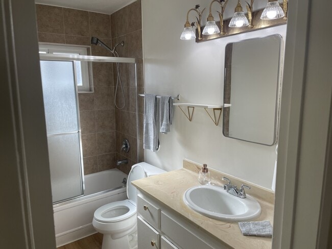 Baño del pasillo - New Yorker