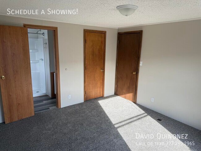 Foto del edificio - 6622 Country Ln