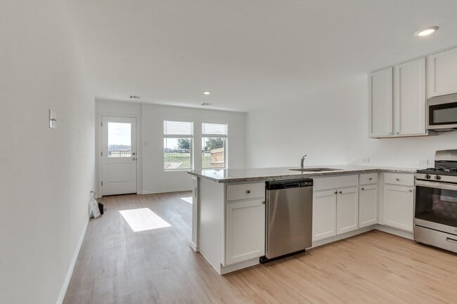 Building Photo - Lennar Villages – Canelo Floorplan